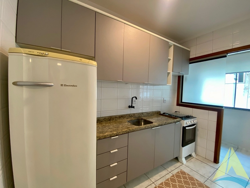 Dois dormitórios lateral, mobiliado e decorado: 11ª foto da galeria de imagens do imóvel