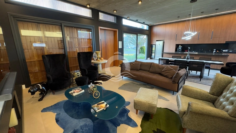Linda casa no Dubai: 13ª foto da galeria de imagens do imóvel
