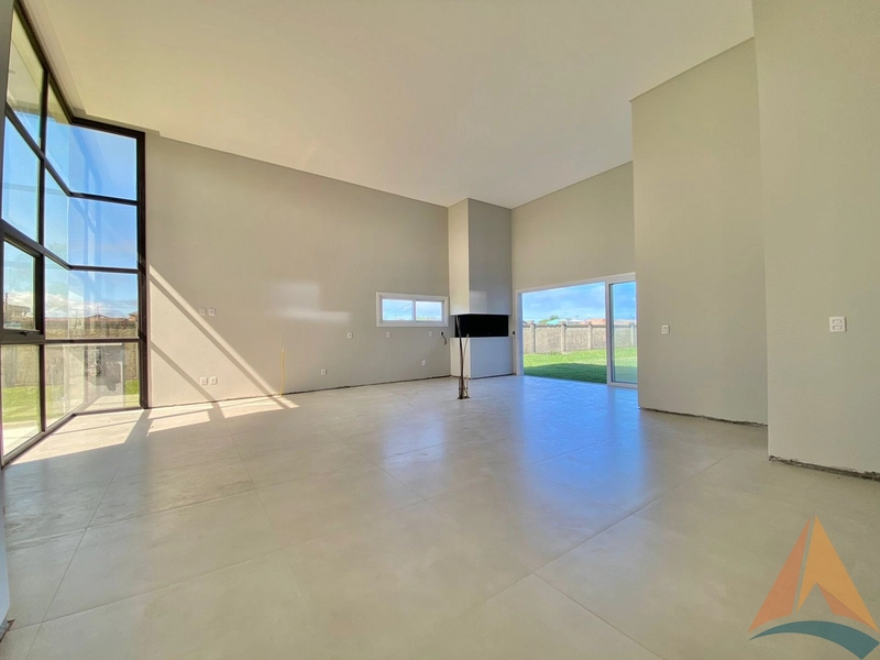 Casa nova frente a área verde: 11ª foto da galeria de imagens do imóvel