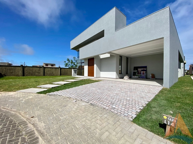 Casa nova frente a área verde: 5ª foto da galeria de imagens do imóvel