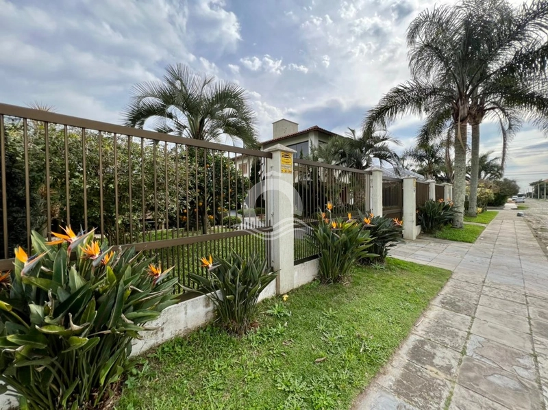 Casa 3 quartos piscina e quiosque venda Capão Novo Capão da Canoa: 2ª foto da galeria de imagens do imóvel