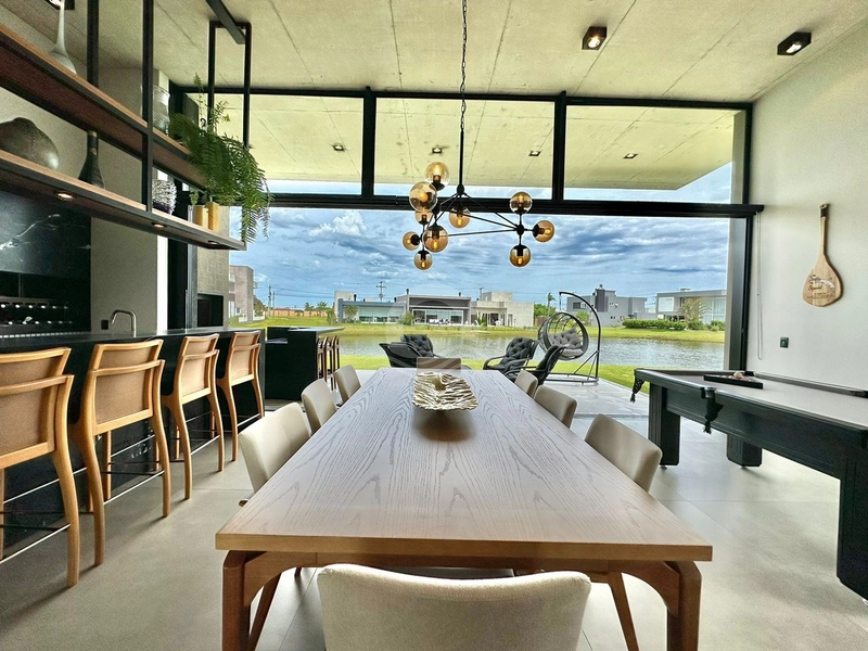 Casa Condomínio com 4 suítes beira Lago: 22ª foto da galeria de imagens do imóvel