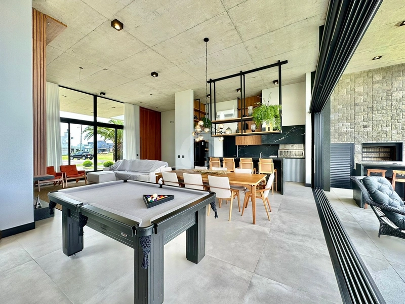 Casa Condomínio com 4 suítes beira Lago: 9ª foto da galeria de imagens do imóvel