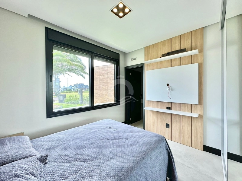 Casa Condomínio com 4 suítes beira Lago: 31ª foto da galeria de imagens do imóvel