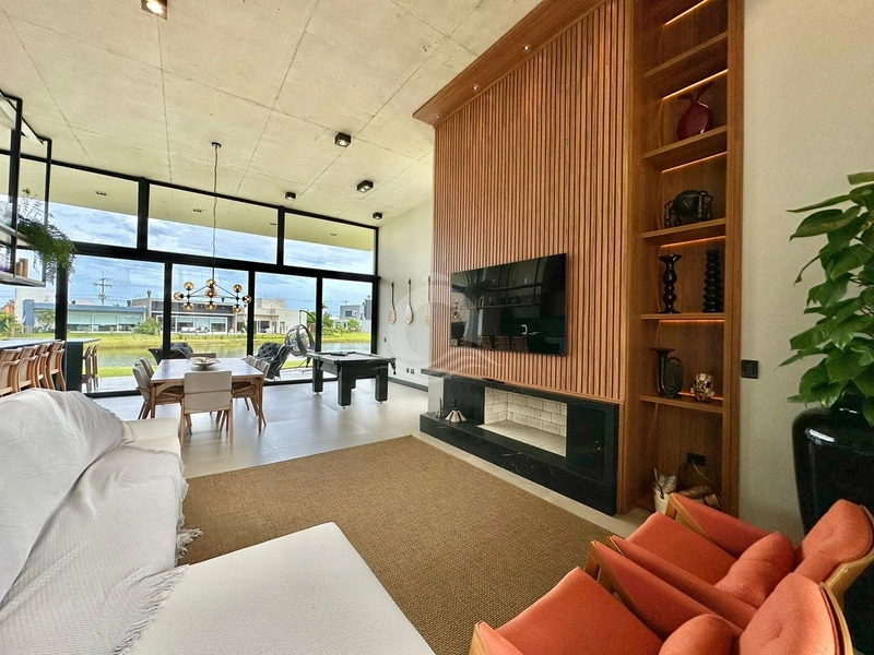 Casa Condomínio com 4 suítes beira Lago: 8ª foto da galeria de imagens do imóvel