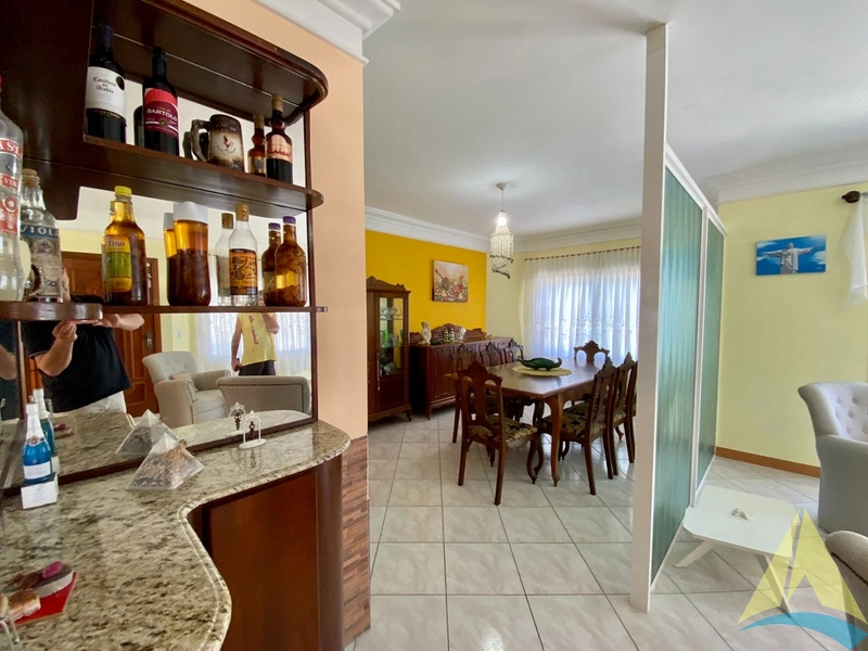 Casa baixa, 3 dormitórios, Suite, com Piscina.: 4ª foto da galeria de imagens do imóvel