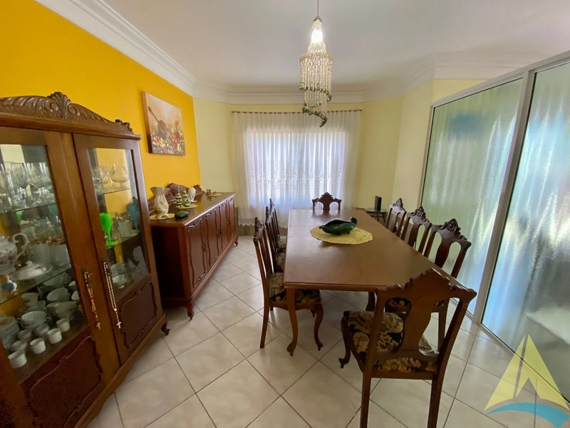 Casa baixa, 3 dormitórios, Suite, com Piscina.: 8ª foto da galeria de imagens do imóvel