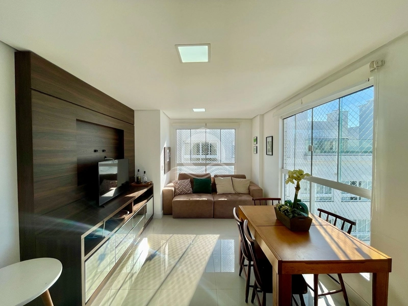 Apto 2 quartos 1 Suíte mobiliado vista mar Rooftop Navegantes 79m²