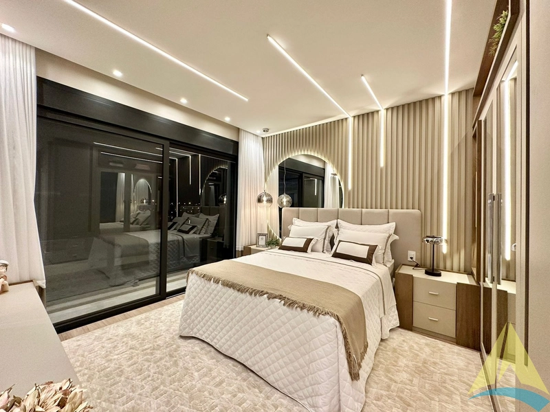 Casa com cinco suítes e piscina: 62ª foto da galeria de imagens do imóvel