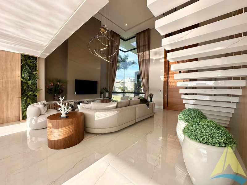 Casa com cinco suítes e piscina: 26ª foto da galeria de imagens do imóvel