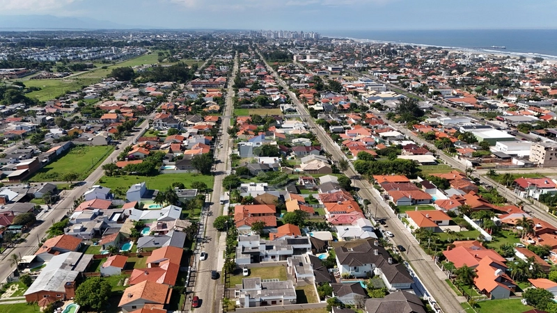 LINDA CASA EM XANGRI-LÁ CENTRO: 3ª foto da galeria de imagens do imóvel