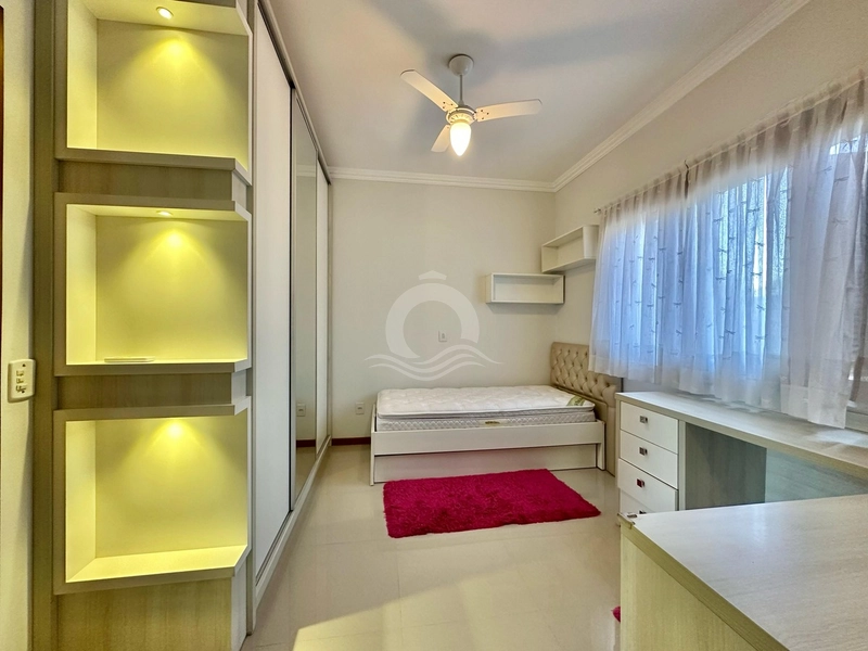 LINDA CASA EM XANGRI-LÁ CENTRO: 14ª foto da galeria de imagens do imóvel