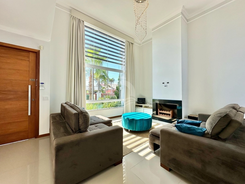 LINDA CASA EM XANGRI-LÁ CENTRO: 7ª foto da galeria de imagens do imóvel