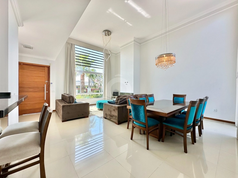 LINDA CASA EM XANGRI-LÁ CENTRO: 6ª foto da galeria de imagens do imóvel