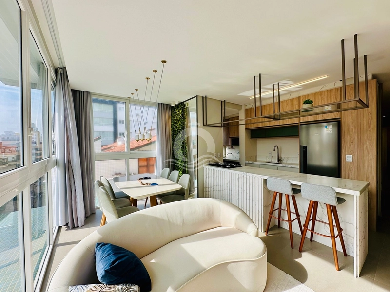 Apartamento decorado a uma quadra do mar de Capão da Canoa