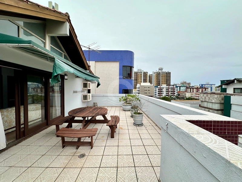 Cobertura com Terraço a uma quadra do mar!: 28ª foto da galeria de imagens do imóvel
