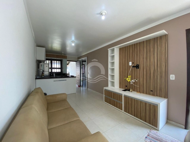 Casa 2 quartos mobiliada venda Jardim Beira Mar Capão da Canoa