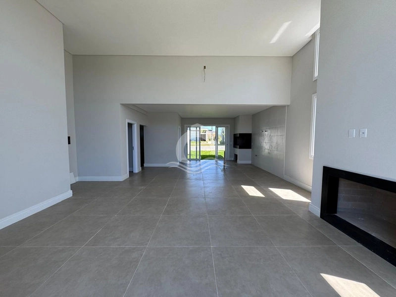 Casa 4 quartos nova pé direito duplo venda Dubai Capão da Canoa: 11ª foto da galeria de imagens do imóvel