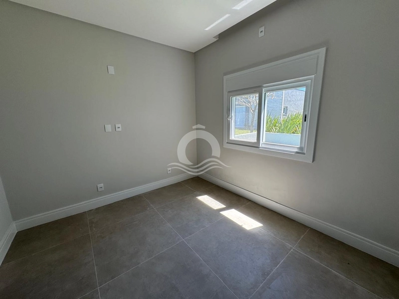 Casa 4 quartos nova pé direito duplo venda Dubai Capão da Canoa: 23ª foto da galeria de imagens do imóvel