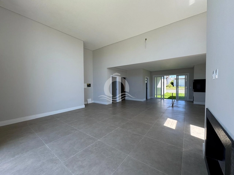 Casa 4 quartos nova pé direito duplo venda Dubai Capão da Canoa: 8ª foto da galeria de imagens do imóvel