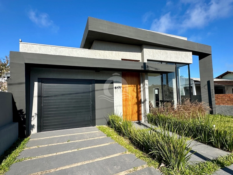 Casa 3 quartos nova venda pátio inteiro Capão da Canoa: 2ª foto da galeria de imagens do imóvel