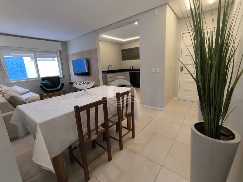 2 DORMITÓRIOS NO CENTRO