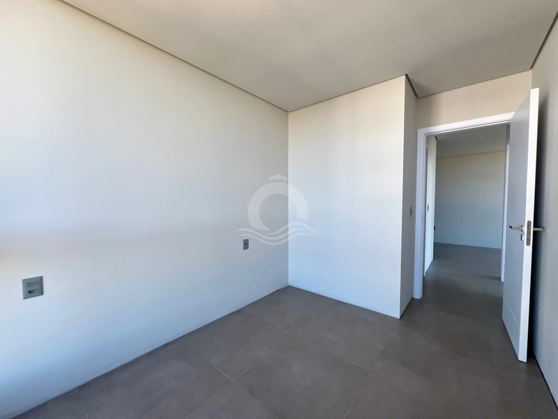 Nunca habitado, na Av. Central de Atlântida: 13ª foto da galeria de imagens do imóvel