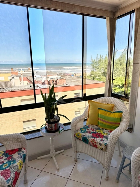 Cobertura Duplex com Terraço e Vista para o Mar e Praça: 2ª foto da galeria de imagens do imóvel