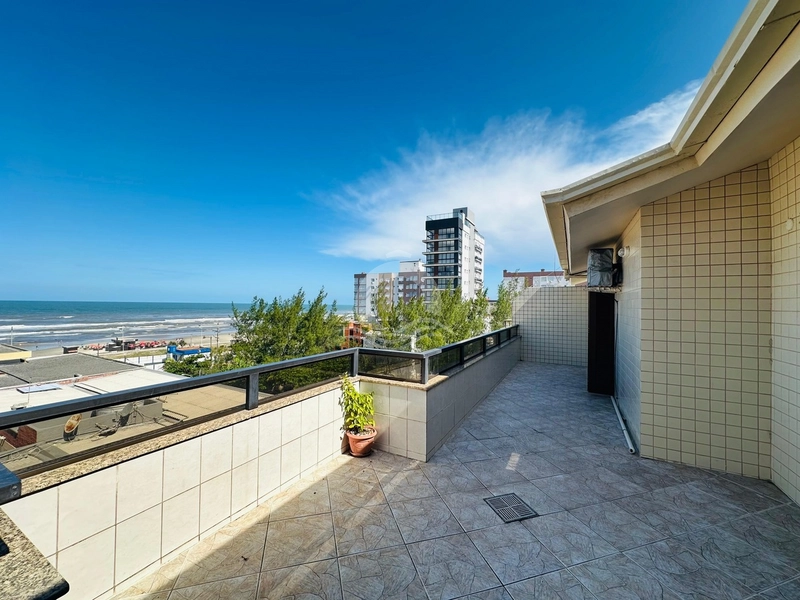 Cobertura Duplex com Terraço e Vista para o Mar e Praça
