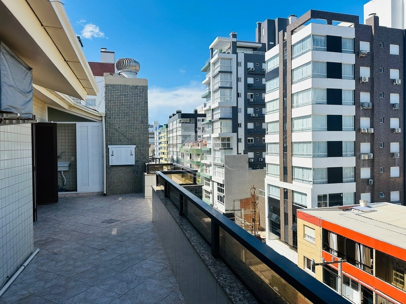 Cobertura Duplex com Terraço e Vista para o Mar e Praça: 7ª foto da galeria de imagens do imóvel