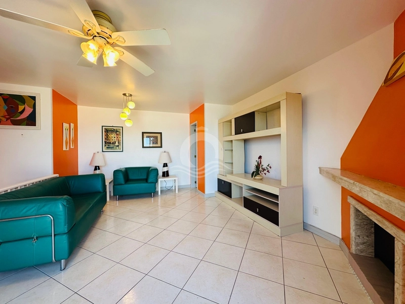 Cobertura Duplex com Terraço e Vista para o Mar e Praça: 2ª foto da galeria de imagens do imóvel