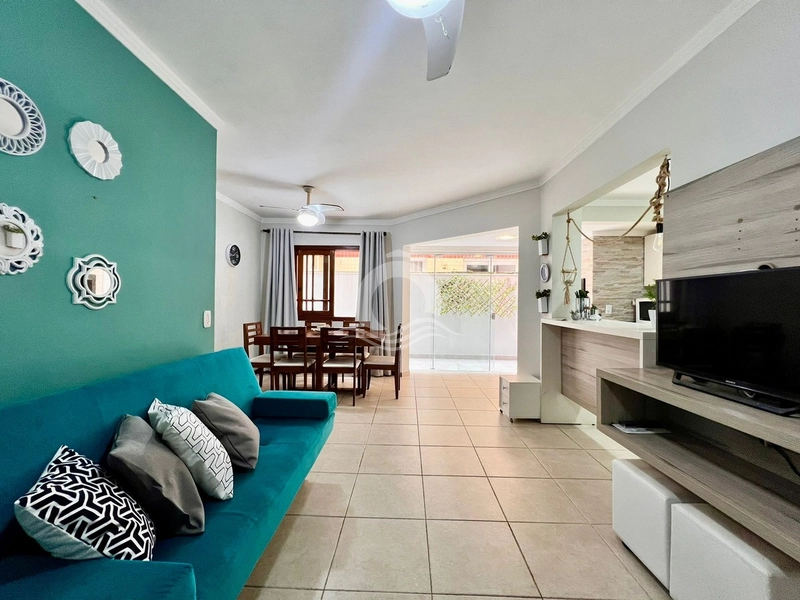 Apartamento 2 dormitórios Beira Mar