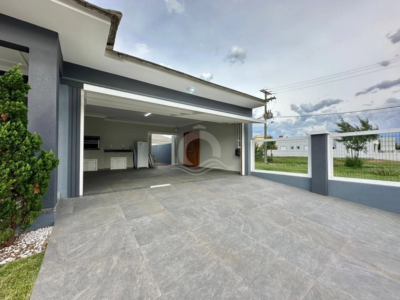 Casa a 50m do mar, em Atlântida Sul!: 4ª foto da galeria de imagens do imóvel