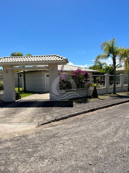 Linda Casa, em Cond. Capão Novo Village..: 9ª foto da galeria de imagens do imóvel