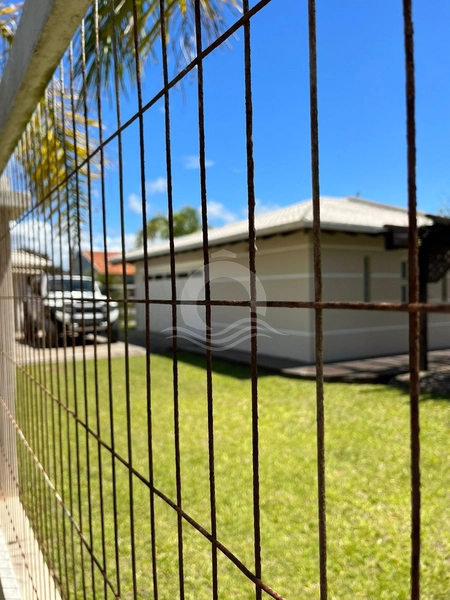 Linda Casa, em Cond. Capão Novo Village..: 63ª foto da galeria de imagens do imóvel
