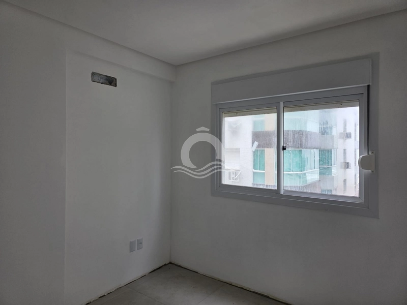 Apartamento 2 Dormitórios uma Quadra do Mar: 14ª foto da galeria de imagens do imóvel