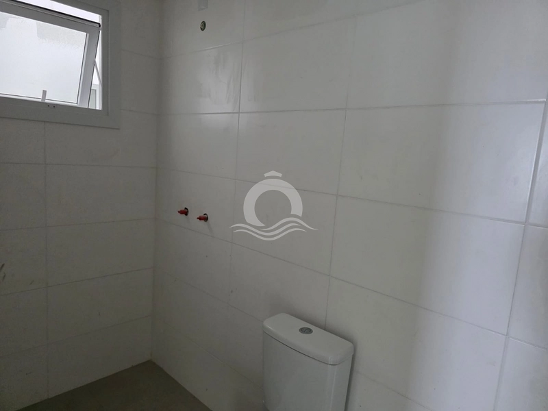 Apartamento 2 Dormitórios uma Quadra do Mar: 13ª foto da galeria de imagens do imóvel