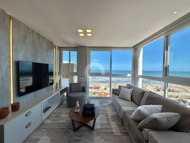 Apartamento 3 quartos vista mar decorado a venda em Capão da Canoa: 2ª foto da galeria de imagens do imóvel
