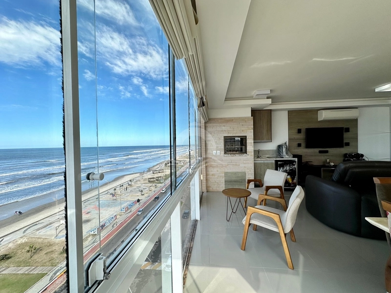 Último andar frente mar