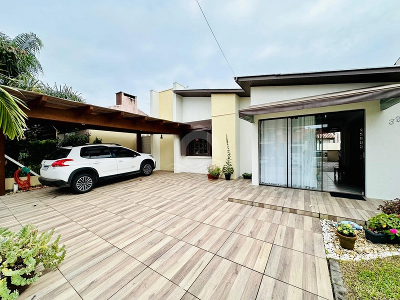 CASA NA MELHOR REGIÃO DE CAPÃO NOVO!: 4ª foto da galeria de imagens do imóvel