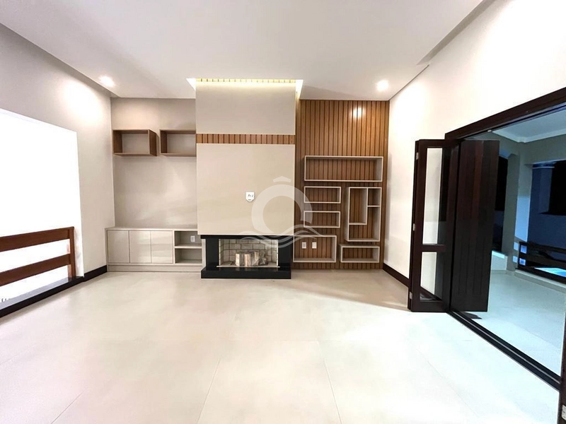 EXCELENTE CASA EM XANGRI-LÁ COM PISCINA: 7ª foto da galeria de imagens do imóvel