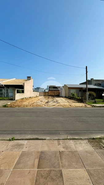 EXCELENTE TERRENO LADO MAR NO BAIRRO GUARANI: 1ª foto da galeria de imagens do imóvel