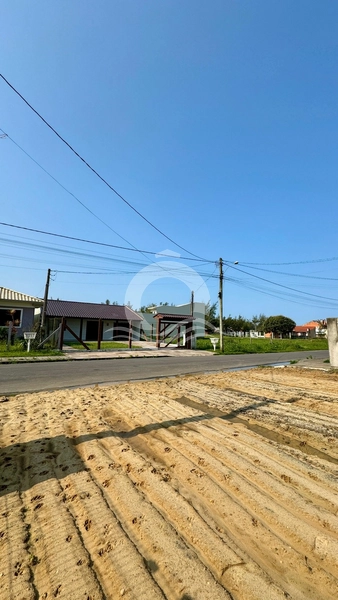 EXCELENTE TERRENO LADO MAR NO BAIRRO GUARANI: 2ª foto da galeria de imagens do imóvel
