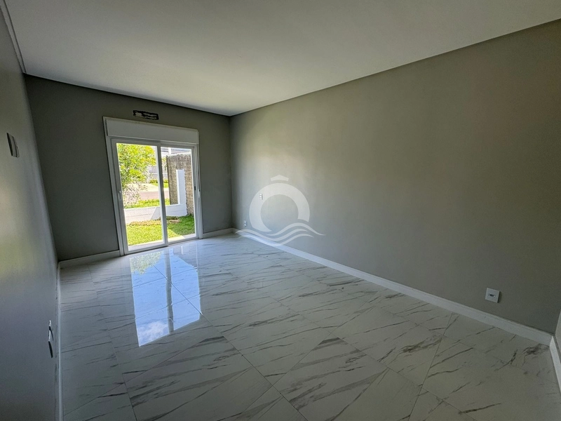 LINDA CASA NA ZONA NORTE LADO MAR: 13ª foto da galeria de imagens do imóvel