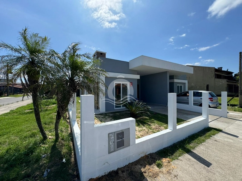 LINDA CASA NA ZONA NORTE LADO MAR: 2ª foto da galeria de imagens do imóvel