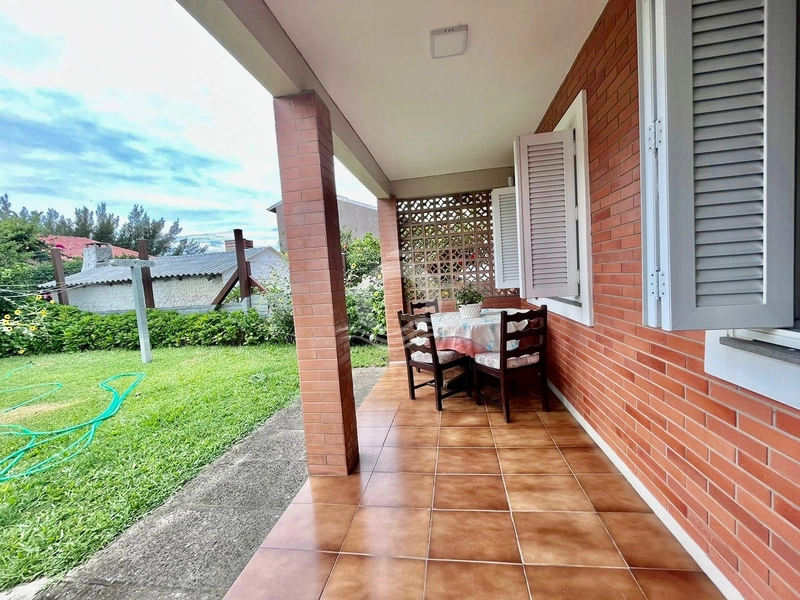 Casa com Piscina a uma quadra do Mar: 43ª foto da galeria de imagens do imóvel