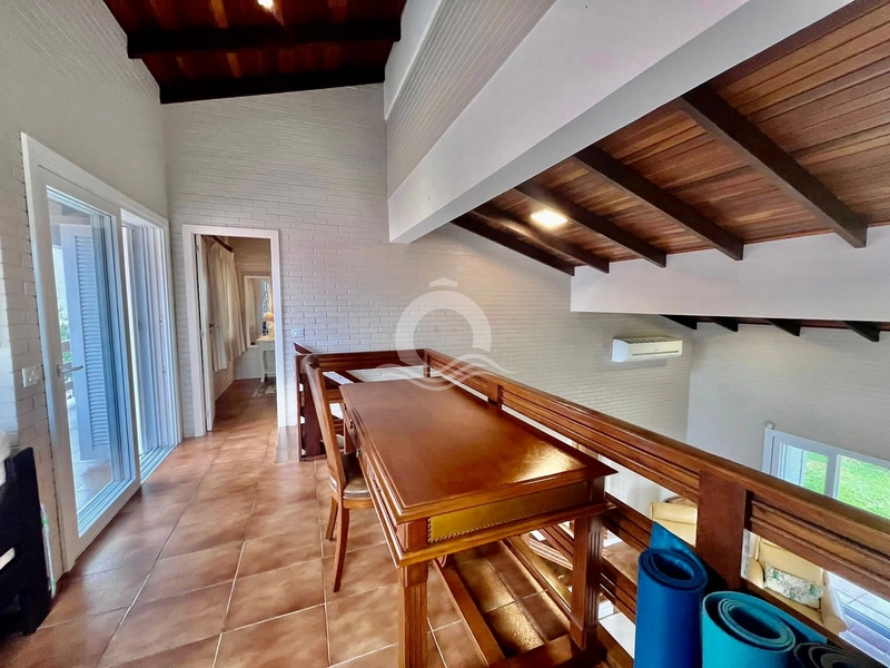 Casa com Piscina a uma quadra do Mar: 36ª foto da galeria de imagens do imóvel