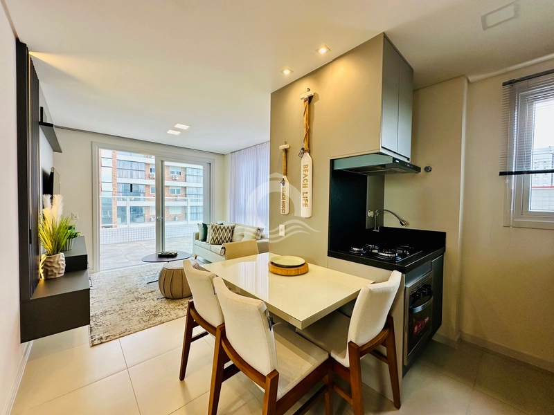 2 DORMITÓRIOS NO NAVEGANTES COM AMPLO TERRAÇO