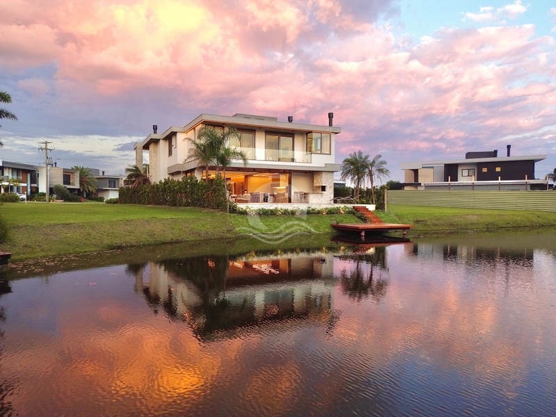 Casa 6 quartos vista lago mobiliada venda Sense Xangri-Lá: 8ª foto da galeria de imagens do imóvel