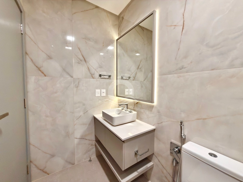 Casa 6 quartos vista lago mobiliada venda Sense Xangri-Lá: 32ª foto da galeria de imagens do imóvel